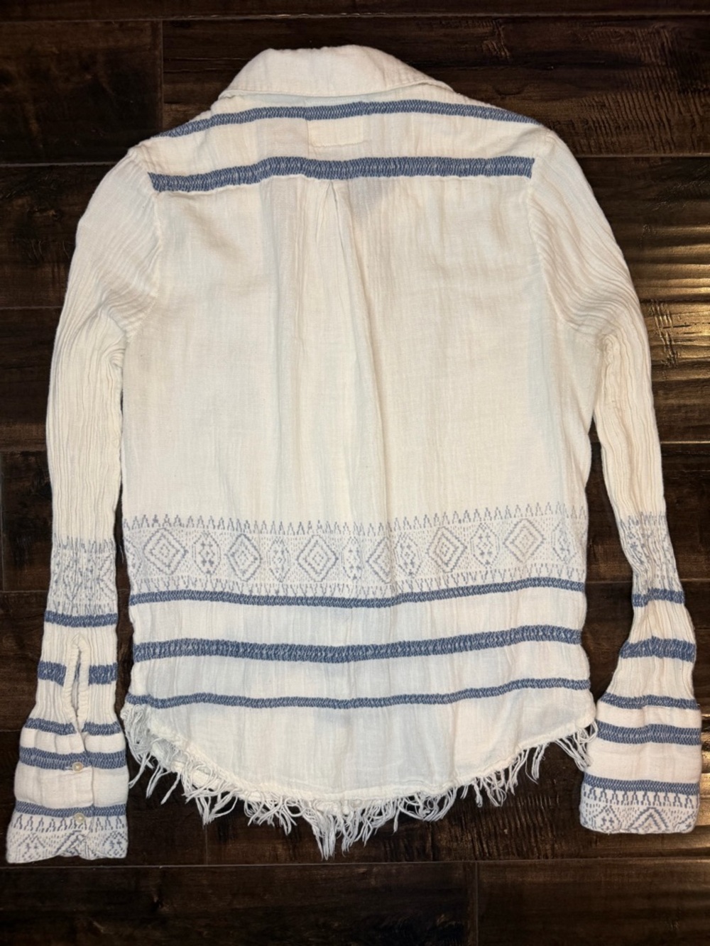 MADE 100% Cotton Embroidered Fringe Hem Shirt - Size Large - Picture 11 of 15
